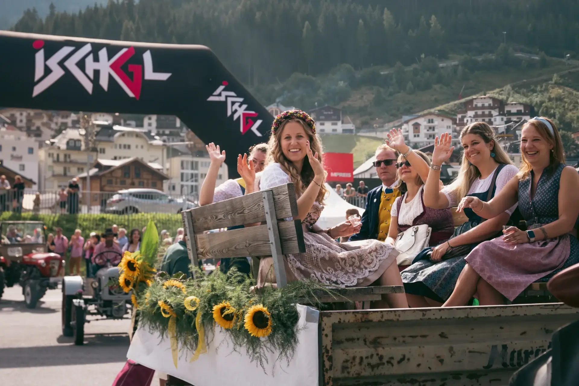 Paznauner Markttag – Trachtenumzug in Ischgl